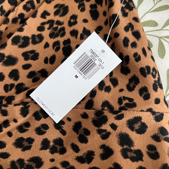 Old Navy Maternity Long-Sleeve Twist-Front Bodycon Dress - cheetah/medium - Picture 5 of 5